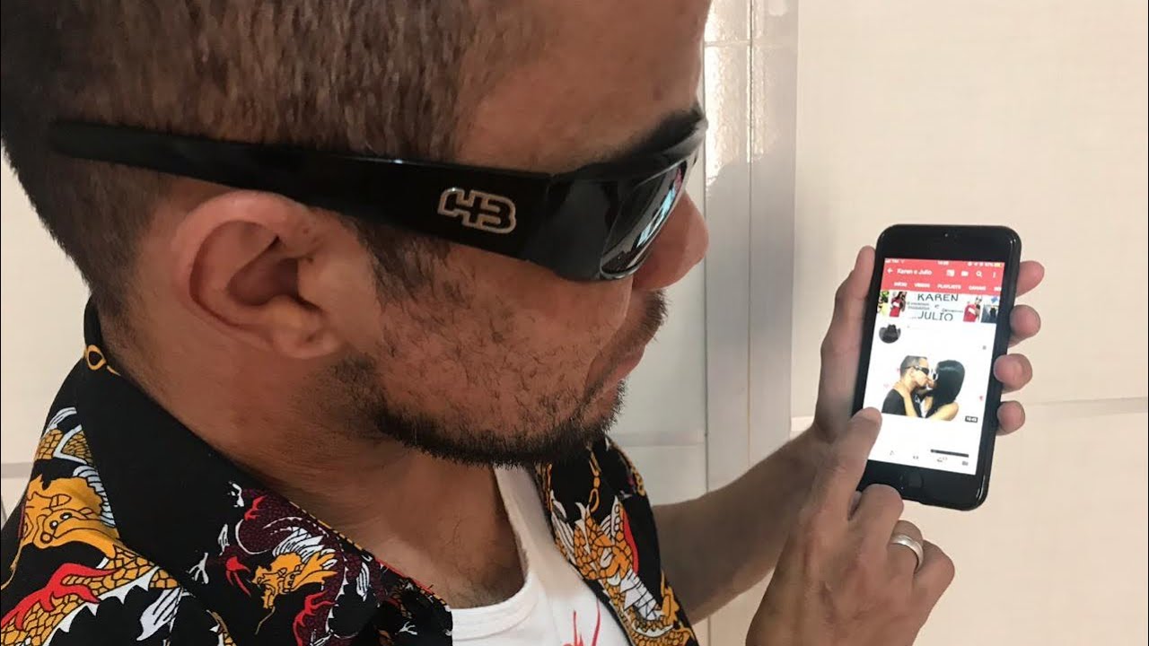 Como um deficiente visual mexe no celular?