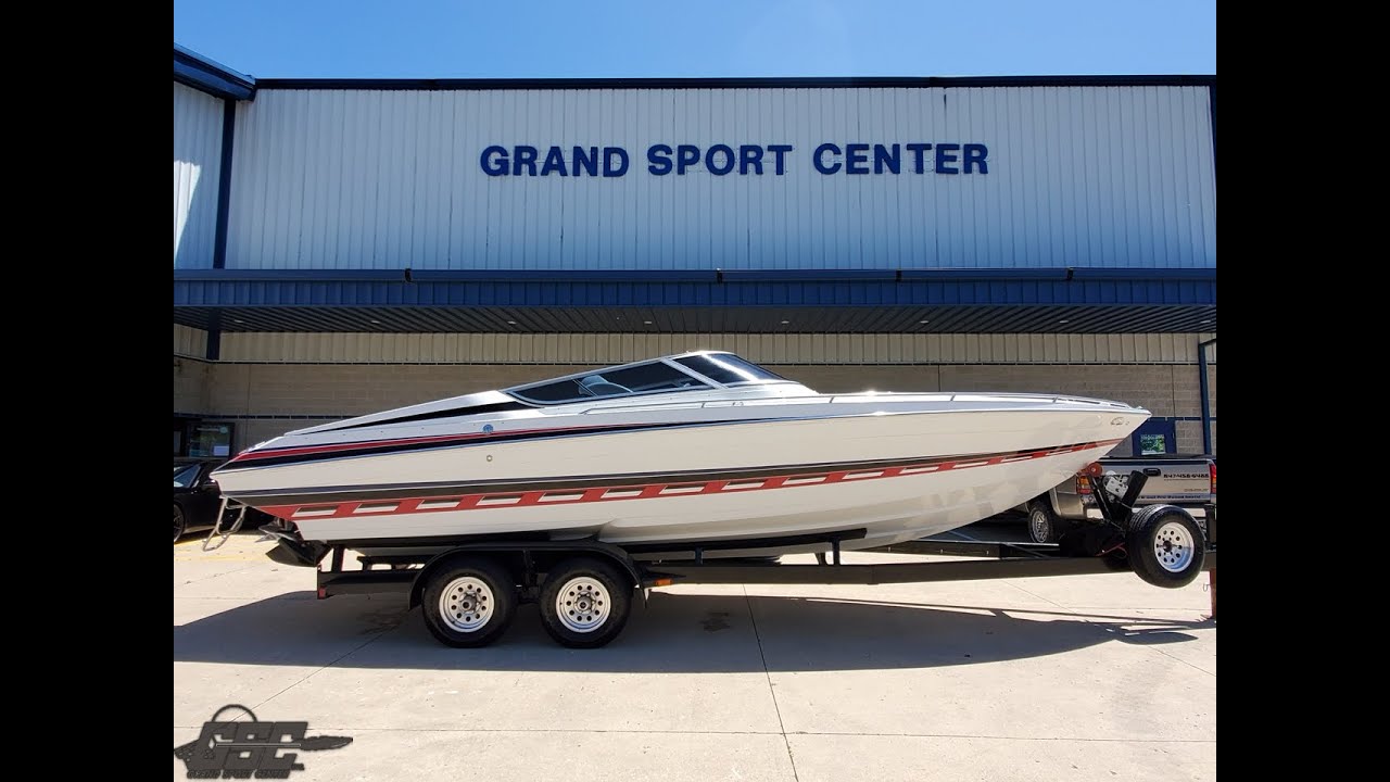 2005 Formula 271 Fastech @ grandsportcenter.com