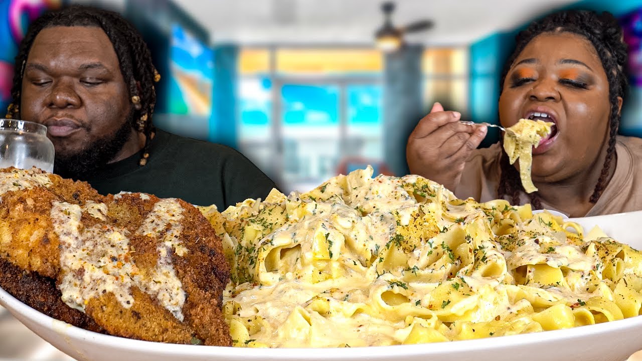 CREAMY LEMON ALFREDO PASTA W/ CRISPY CHICKEN CUTLETS | MUKBANG EATING SHOW