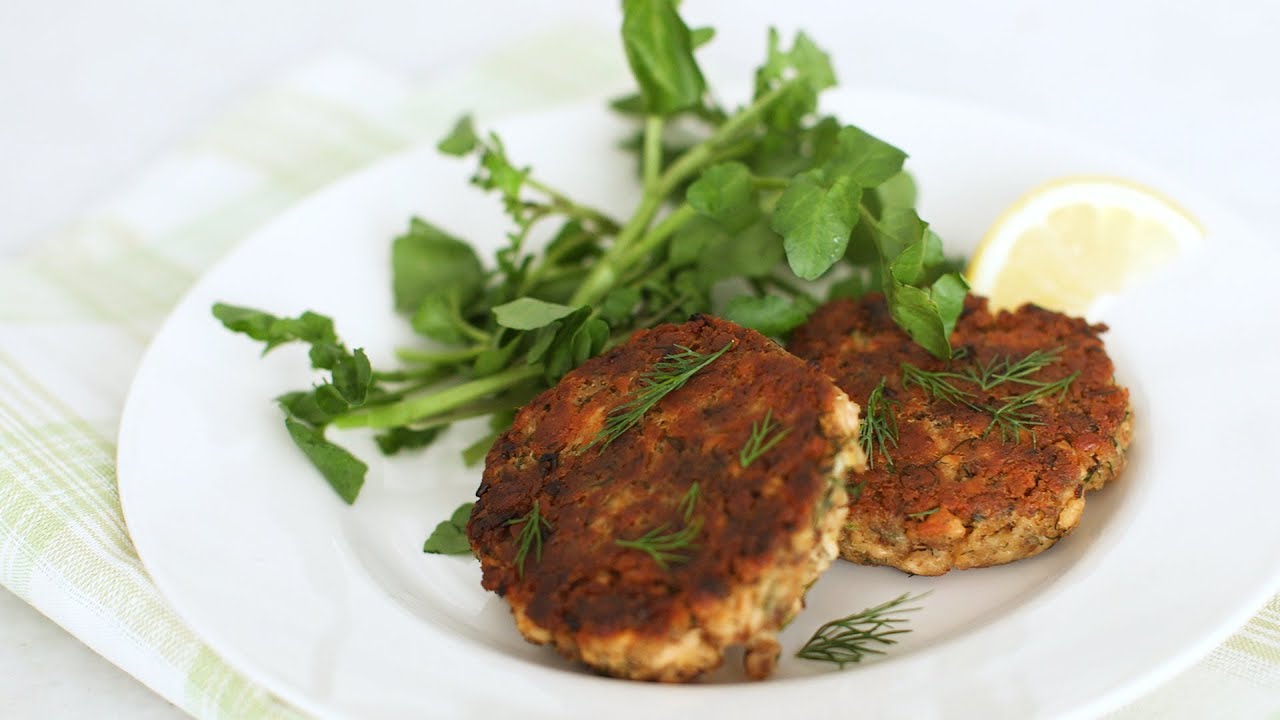 Crispy Salmon Cakes- Healthy Appetite with Shira Bocar