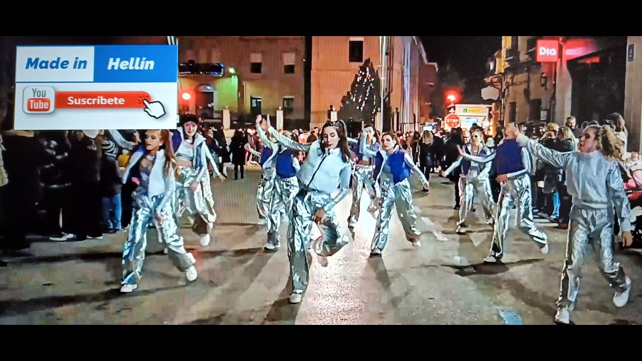 HELLÍN URBAN DANCE - Desfile Cabalgata de Reyes Hellín 2024 - Vídeo Realizado por Antonio Bleda