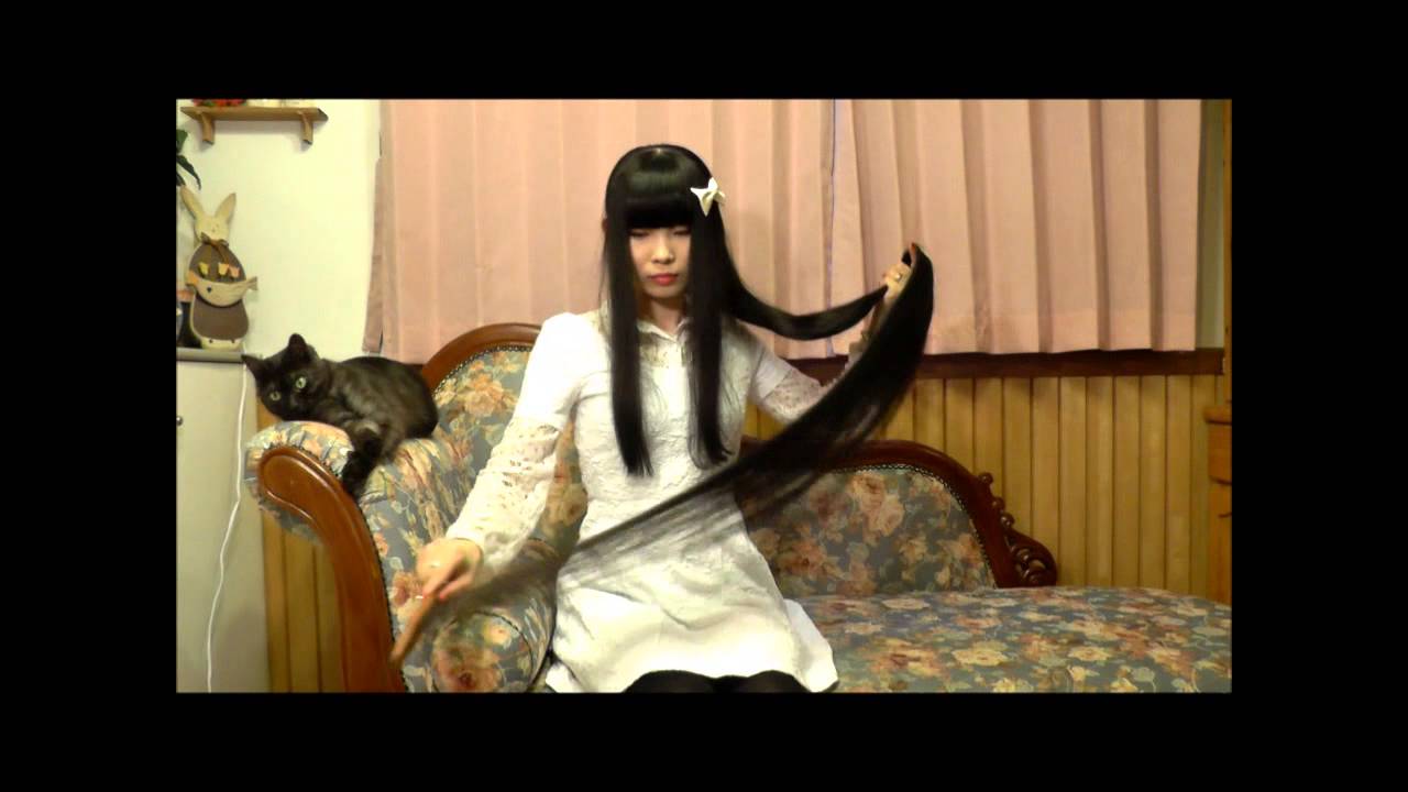 【momoco】ブログ２周年＋YouTubeチャンネル再生回数１００万回突破記念【ｓｕｐｅｒlonghair196.4ｃｍ】