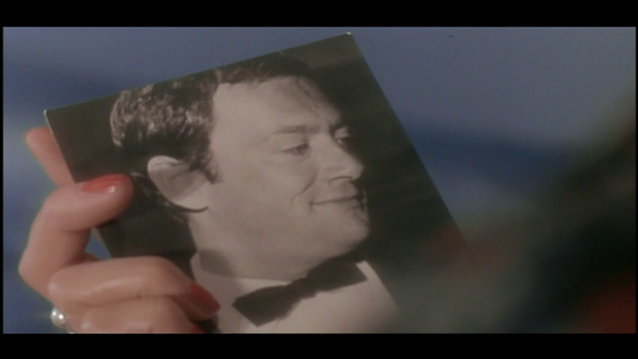 'La Femme Infid&egrave;le' (1969) - Teaser 1. #Claude Chabrol#
