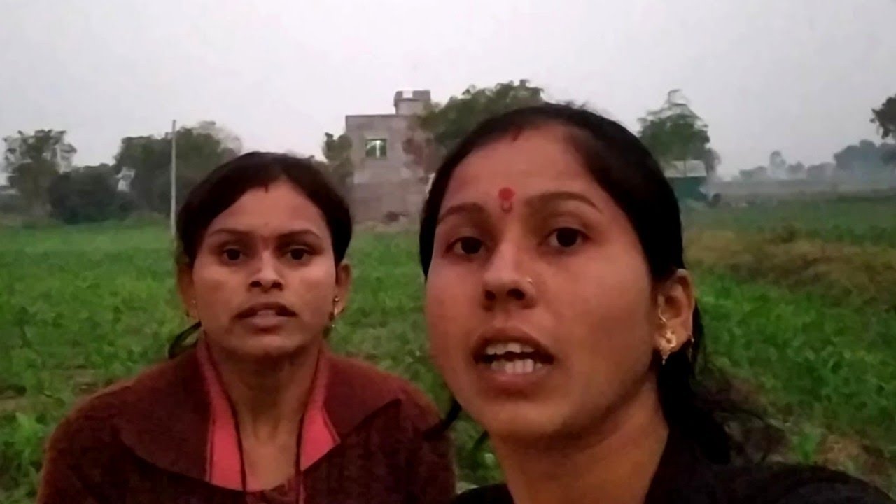 आज लय कामाची धावपळ झाली 🥰 संध्याकाळच्या जेवणात मस्त गरमा गरम पिठलं बनवलं 😍