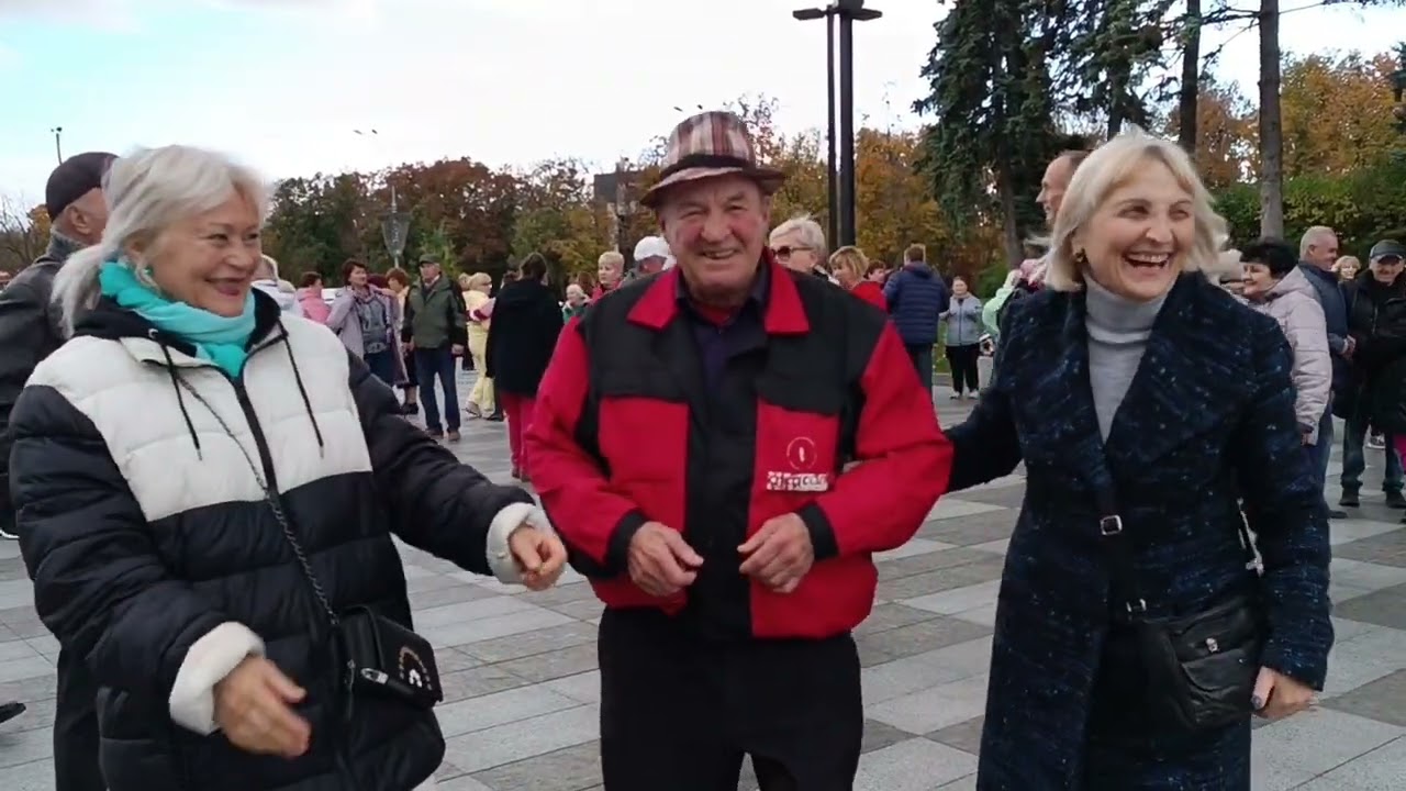 КРАСИВЫЙ КАЗАХСКИЙ ХИТ 😍 ХАРЬКОВ ♥️ ТАНЦЫ 💃🕺 12.10.2025 #танцыхарьков 