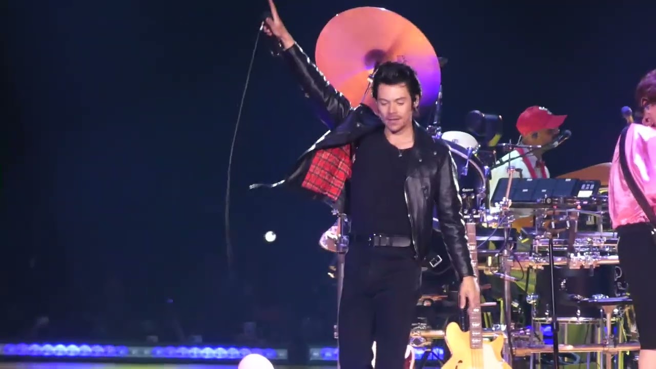 Harry Styles, Adore You, Harryween, HSLOT, LA N6, 10/31/2022