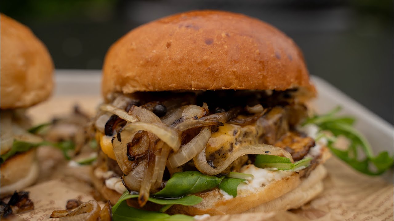 Steak-Feeling im Burger: So gelingt der Demadura Burger perfekt!