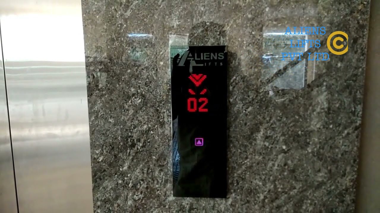 ALIENS HOME LIFT MANUAL OPENING DOOR.
