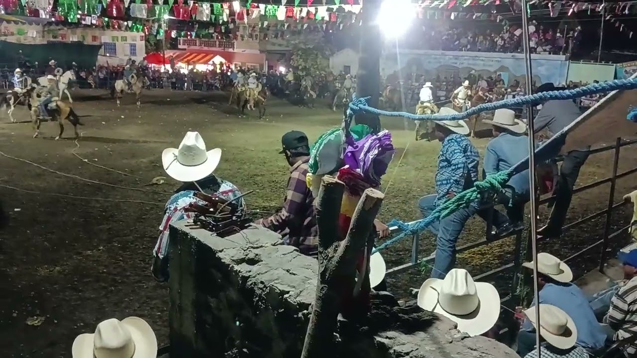 🤠