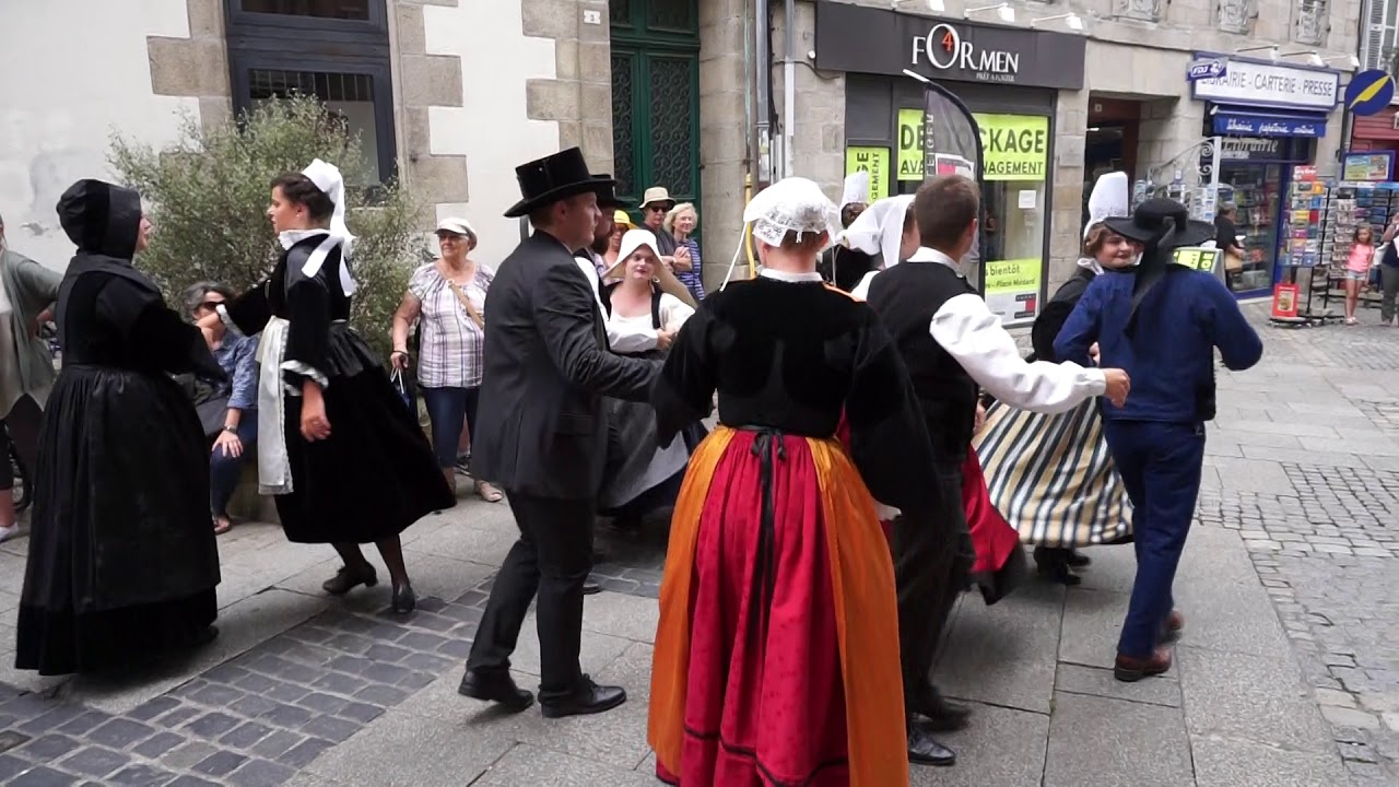 Traditional dance in Bretagne, France