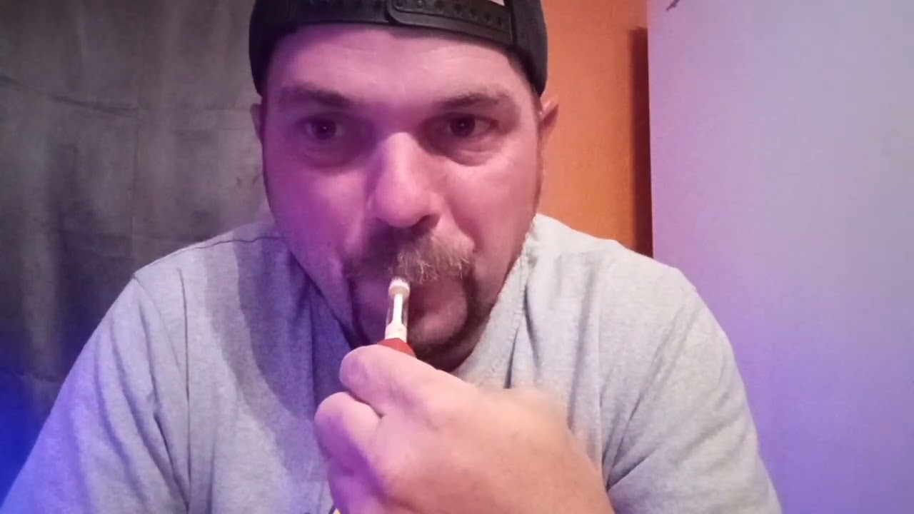 Hitting on 2 carts called BLUE ZKITTLEZ INDICA #1 and the second one is Called Purple Punch Cart..!!