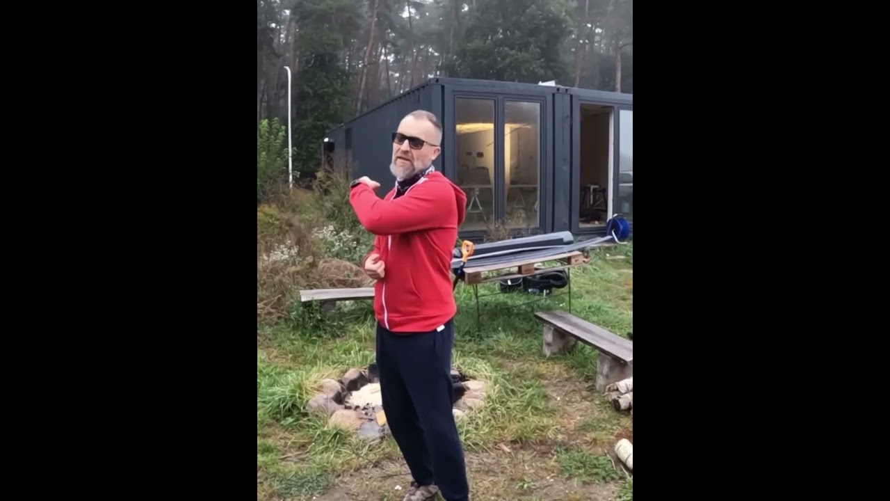 DOM Z KONTENERÓW!