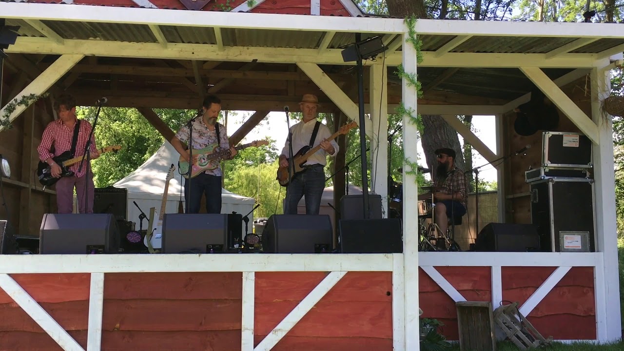 The Mighty Guevaras, Red Rooster, Euston UK, 2019