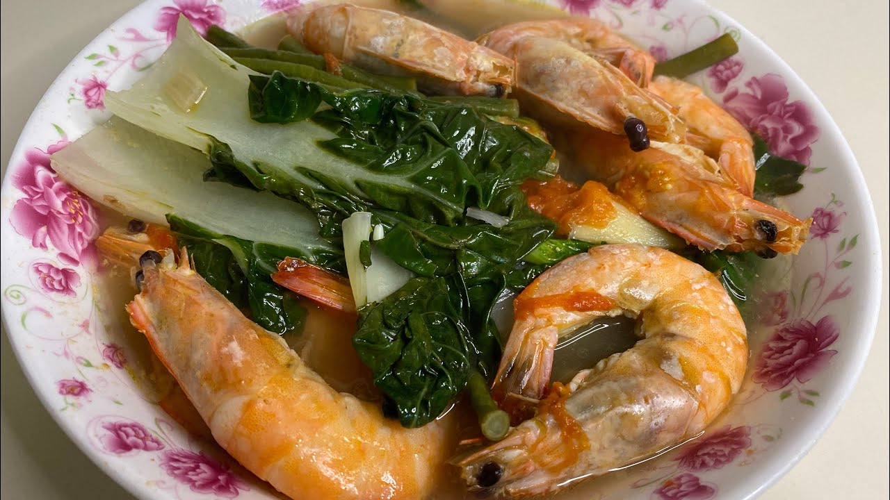 SINIGANG NA HIPON | SHRIMPS IN TAMARIND SOUP