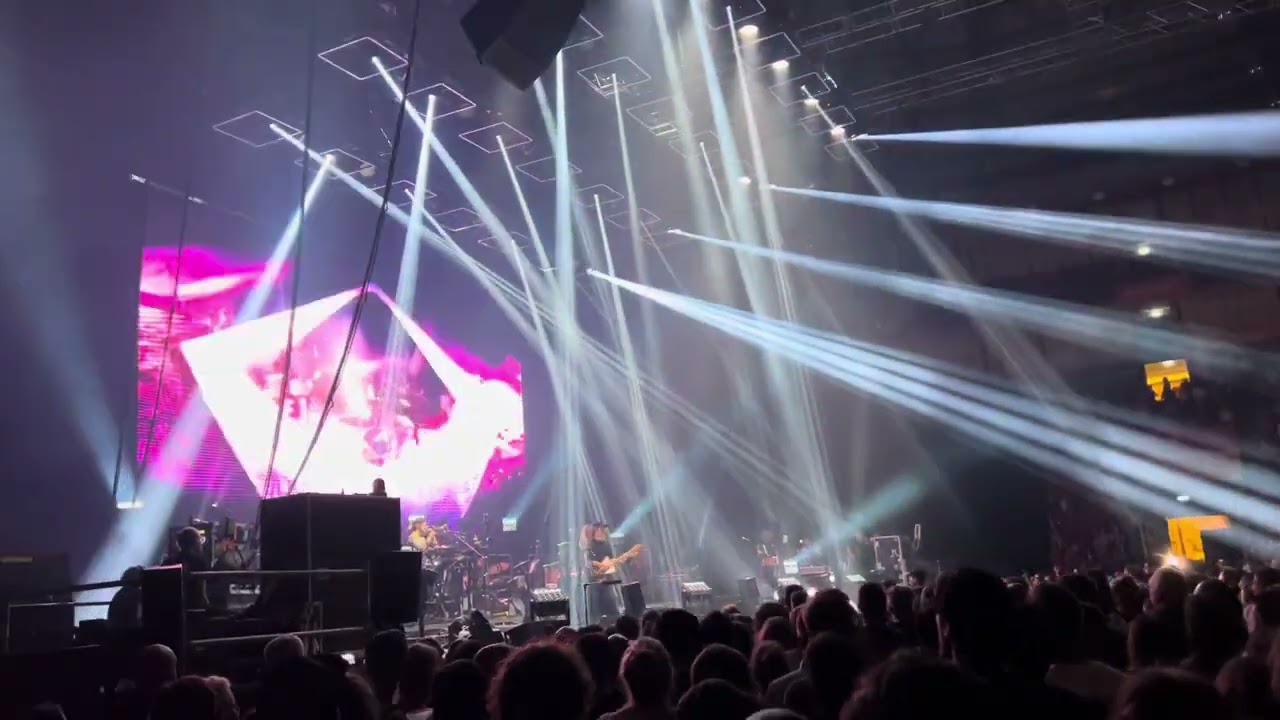 The National - Humiliation/ Murder Me Rachael - Sagres Campo Pequeno -  Lisbon - 7th October 2023