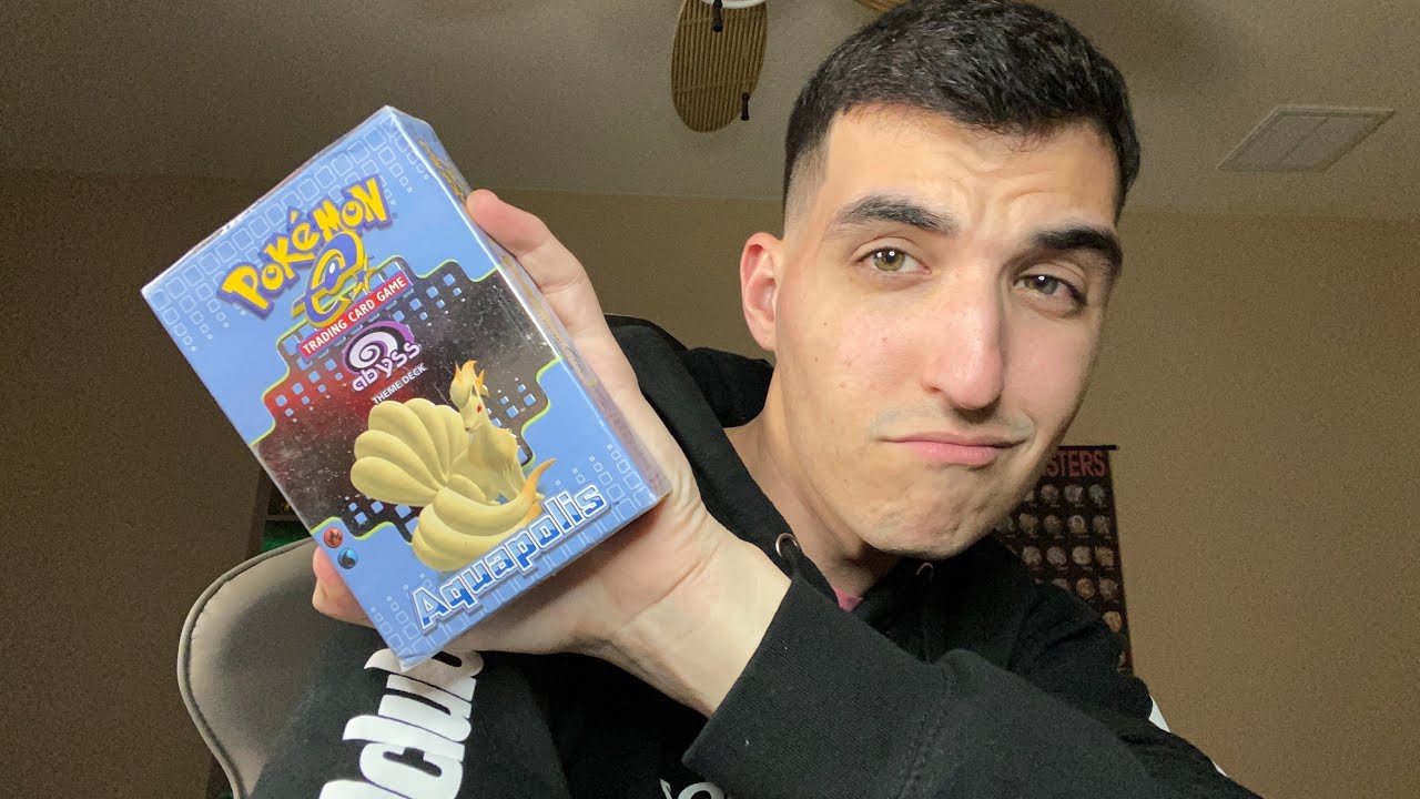 Opening Vintage Pok&eacute;mon Aquapolis Theme Deck!