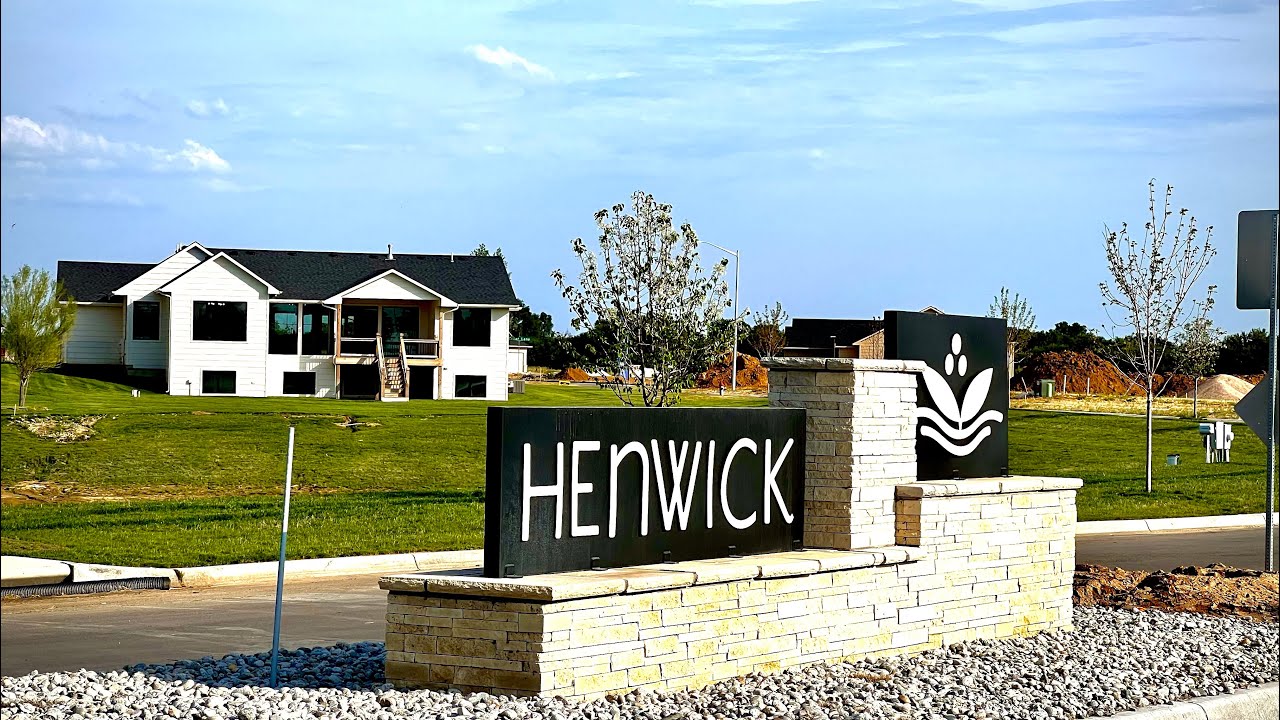 Best Place to Live Maize Kansas | 『Explore Wichita360 Henwick』