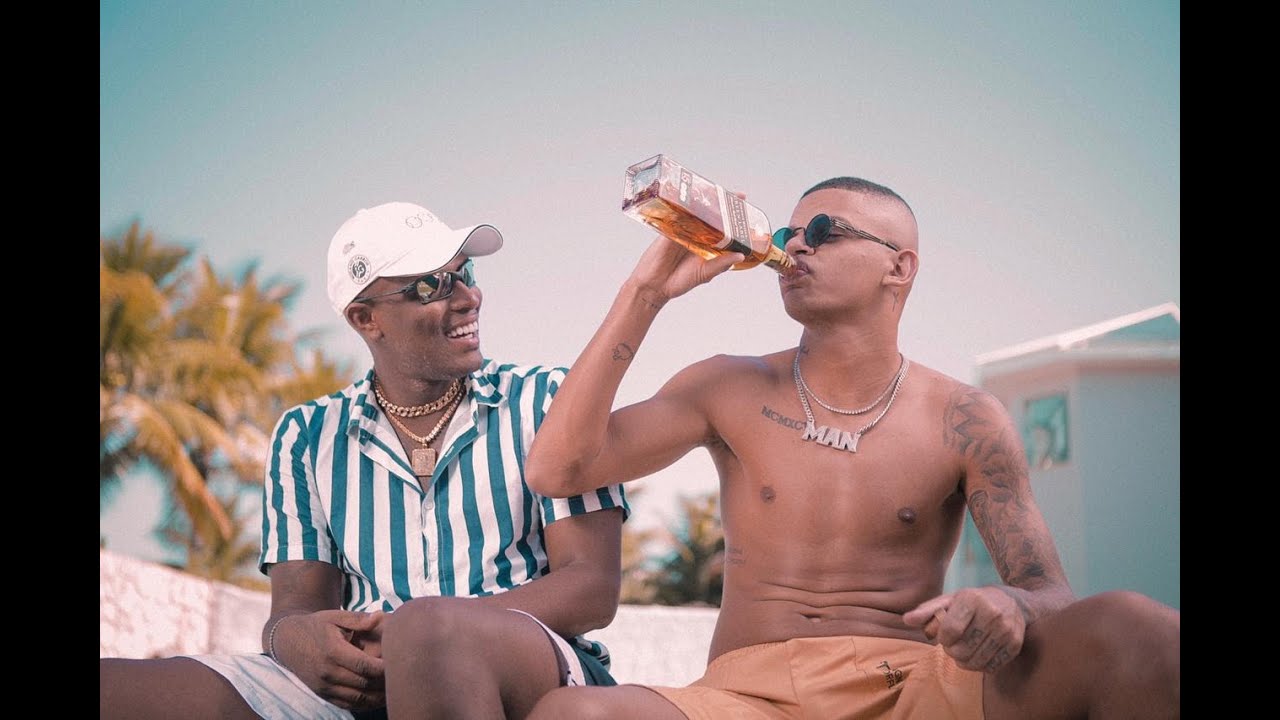 MC Maneirinho Feat MC IG - CHACOALHA PRO PAI ( Prod IAN GIR&Atilde;O ) Clipe Oficial