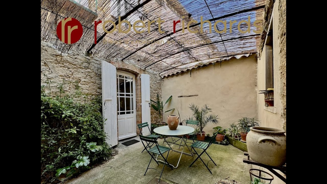 Robert Richards Property for sale Trausse , Maison à vendre . Maison avec beaucoup de charme !