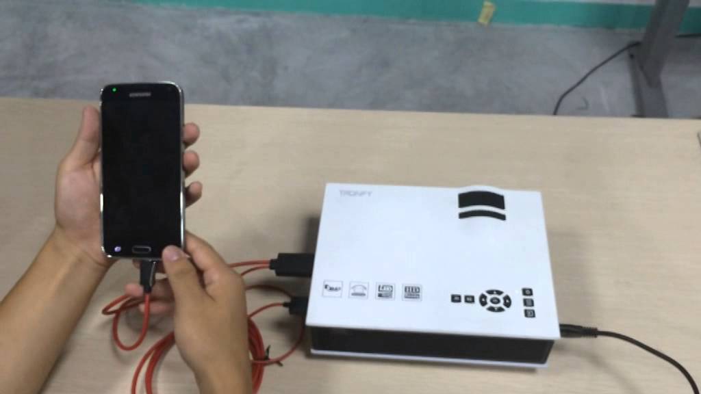 Tronfy TP40 Projector: How to connect to a Samsung cellphone