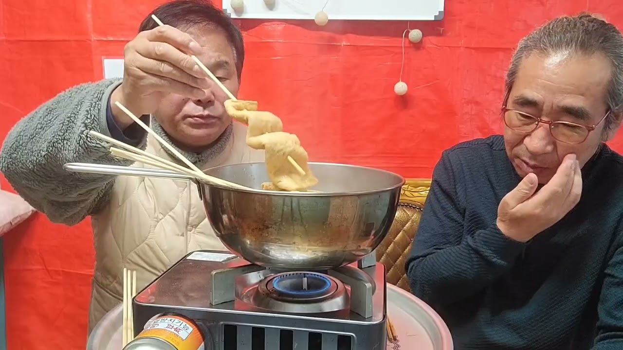 굴쌈 먹고 이차로 꼬지오뎅~#집밥 #쐬주#오뎅탕