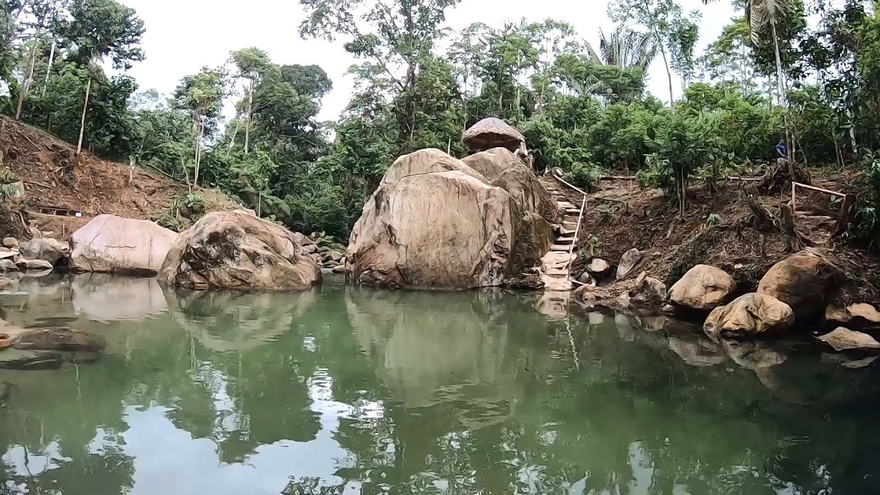 Balneario Kukupa Rumi - Tena - Napo -Ecuador