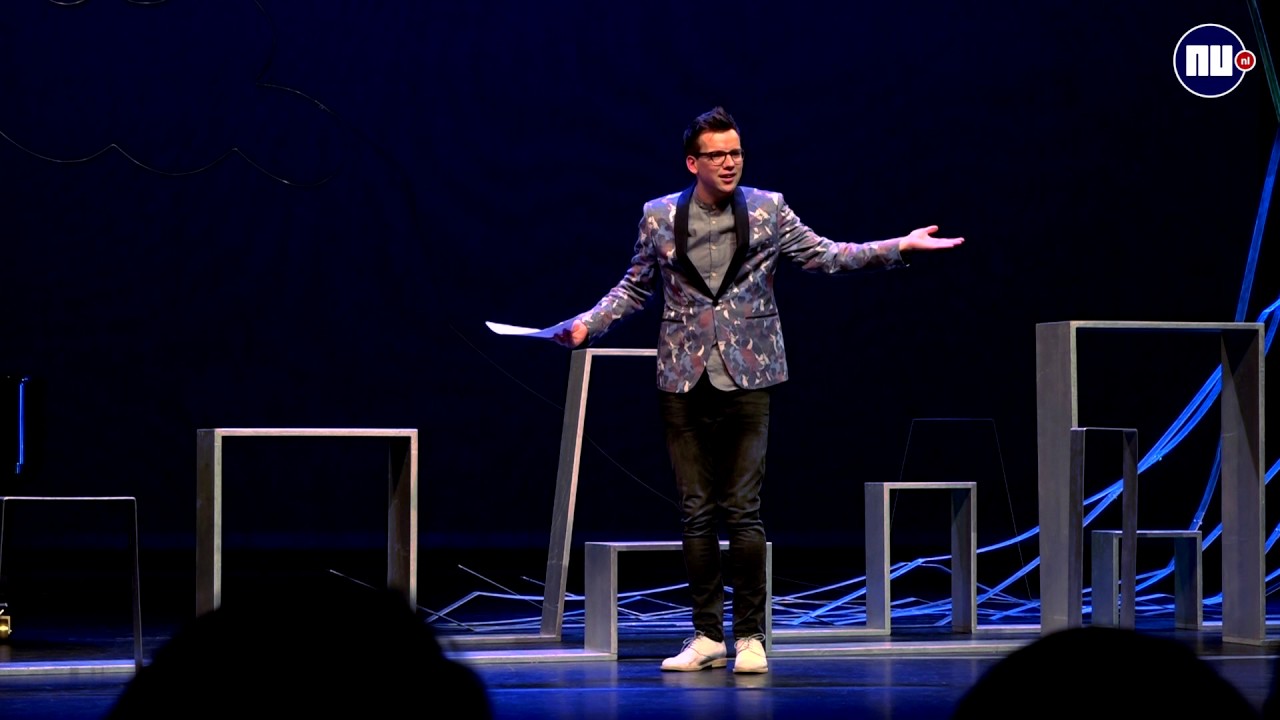 Pieter Derks verwerkt de verkiezingen: 'Uitslag leek op mini-playbackshow'