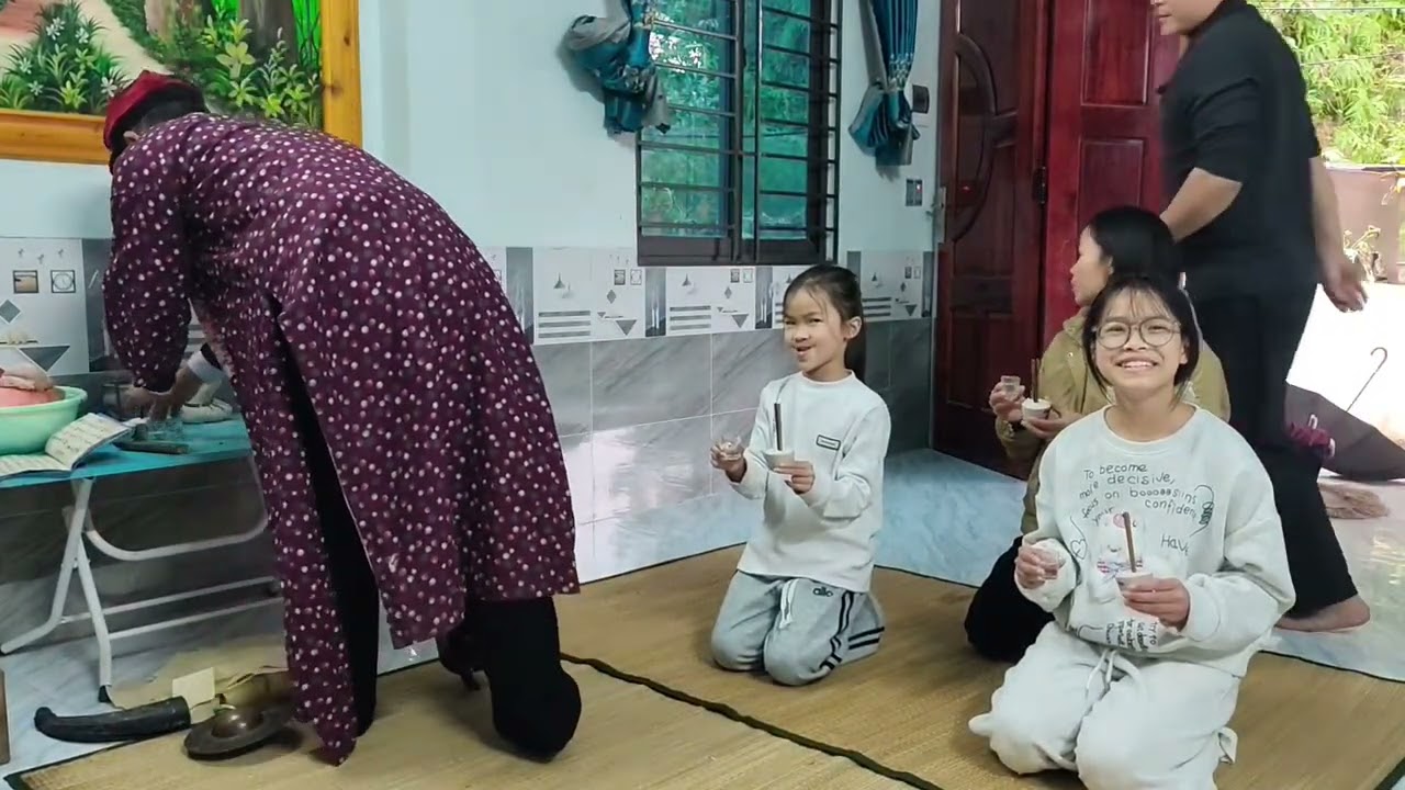 Lễ cúng Tết cúng cơm dân tộc dao đỏ 