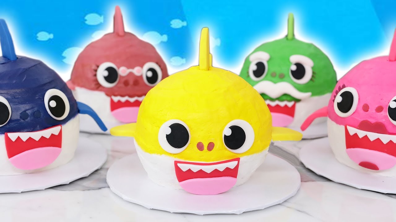 Baby Shark Cakes! - NERDY NUMMIES