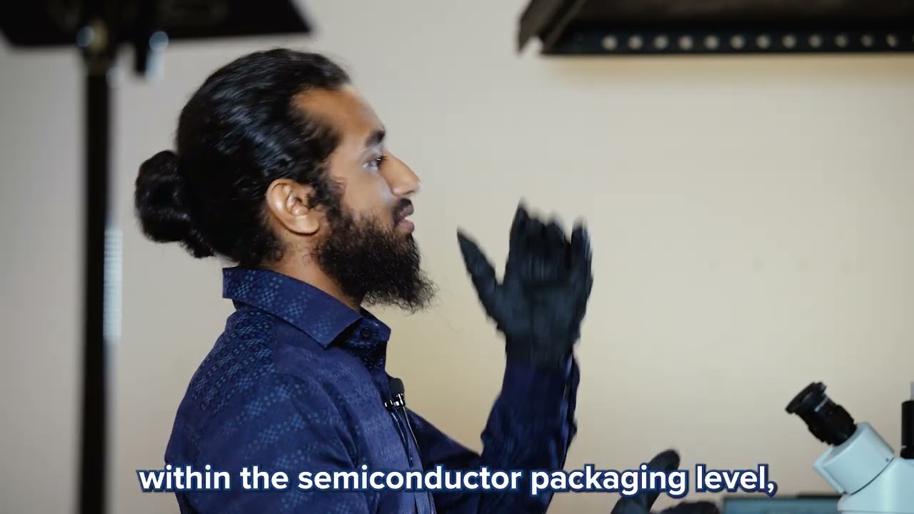 Meet the Fox Scholars: Rayid Mojumder