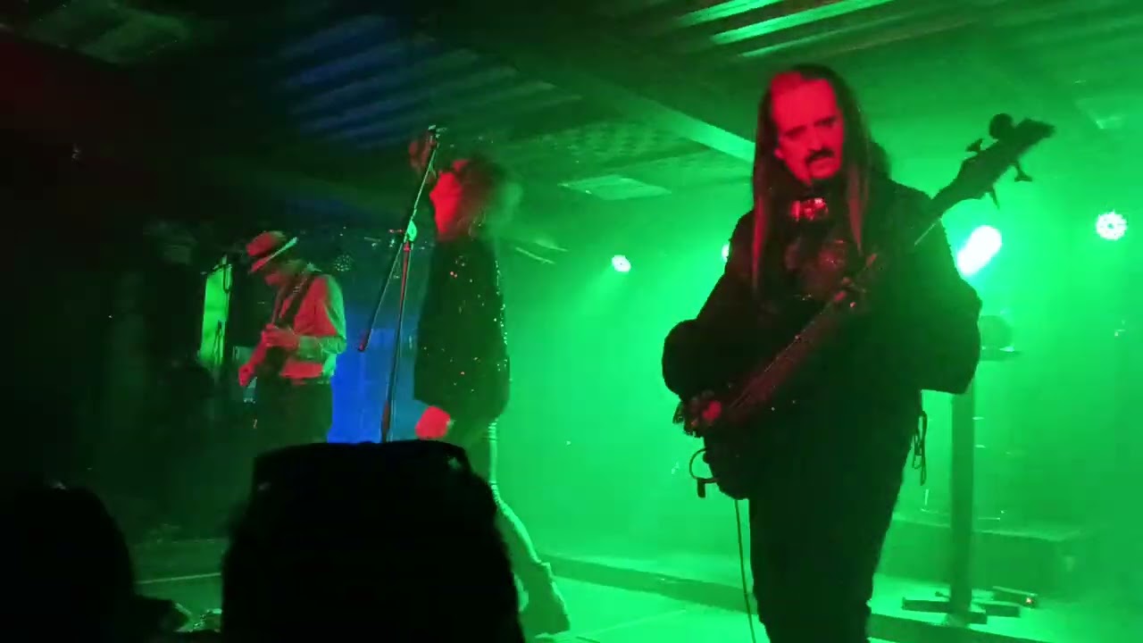 Nosferatu - Siren (Live in Santiago de Chile)
