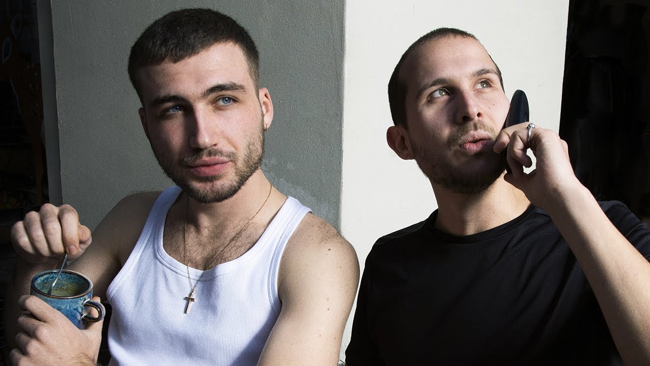 Nikola - dubai et tony montana ft. Fils Cara (Lyrics video)