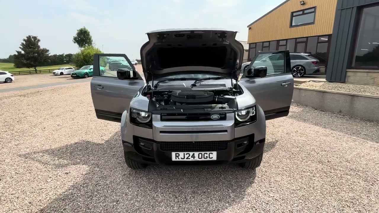 LAND ROVER DEFENDER 90 COMMERCIAL- RJ24 OGC 