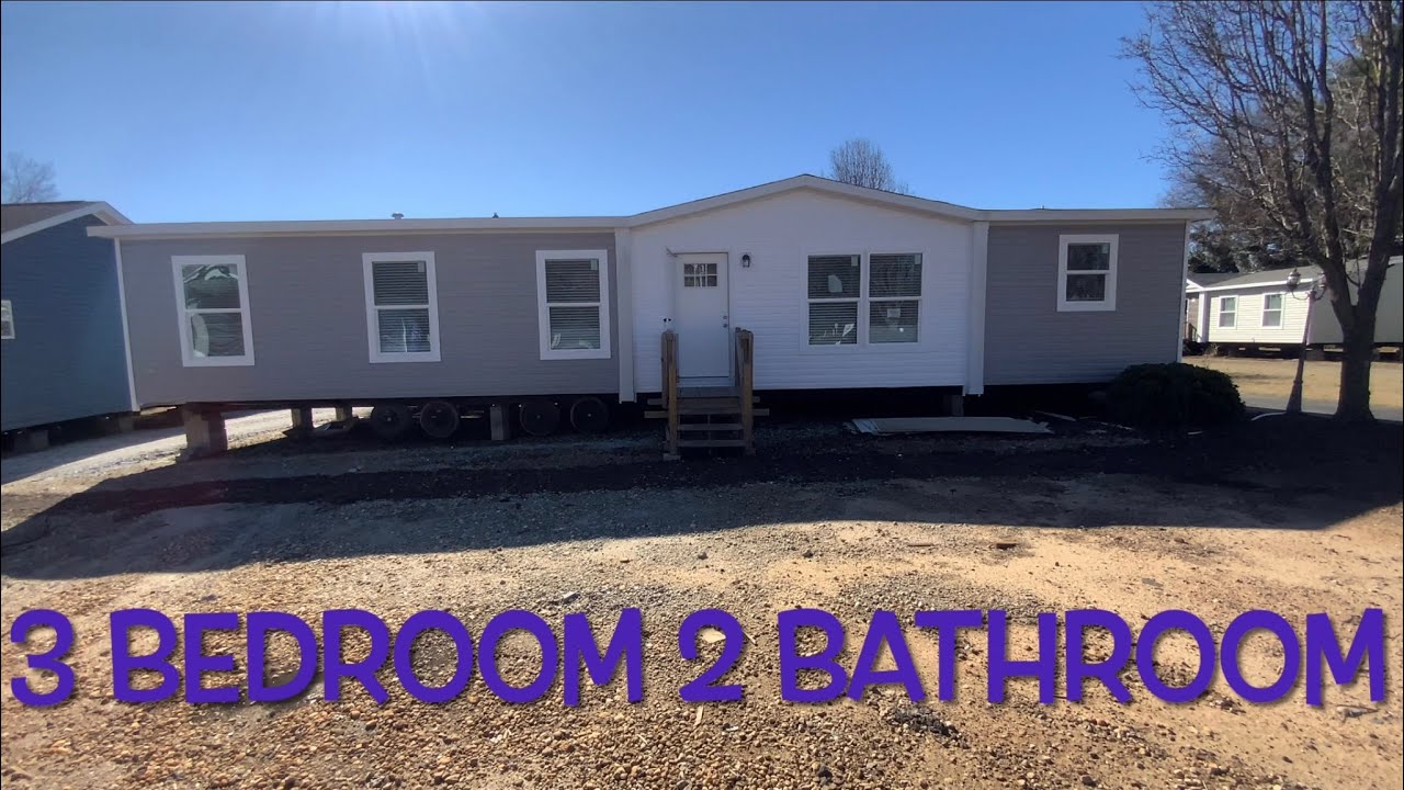 OAKWOOD HOMES 3 BEDROOM 2 BATHROOM