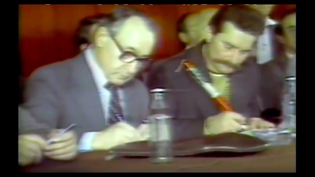Gdansk Agreement Signing & Interview with Lech Walesa - CBS Evening News - August 31, 1980