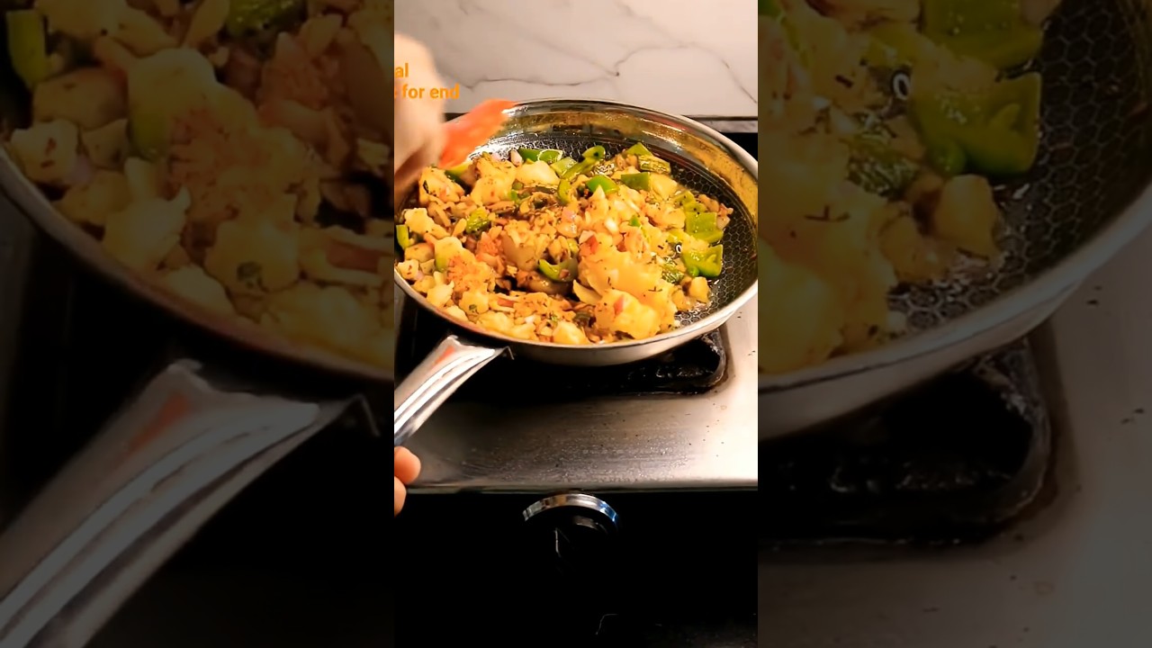 आलू शिमला मिर्च रेसिपी | शिमला मिर्च आलू की सब्जी कैसे बनाएं | Shimla mirch-Aloo Recipe#shorts#food
