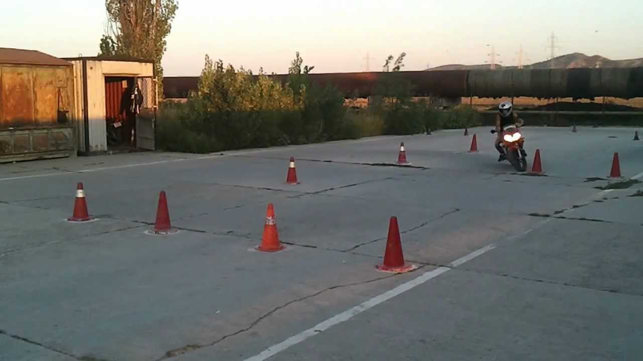 PROBA PRACTICA EXAMEN POLIGON MOTO IASI  Categoria A A1 A2 , CBR 125 IASI 2012, 2014 ,2015
