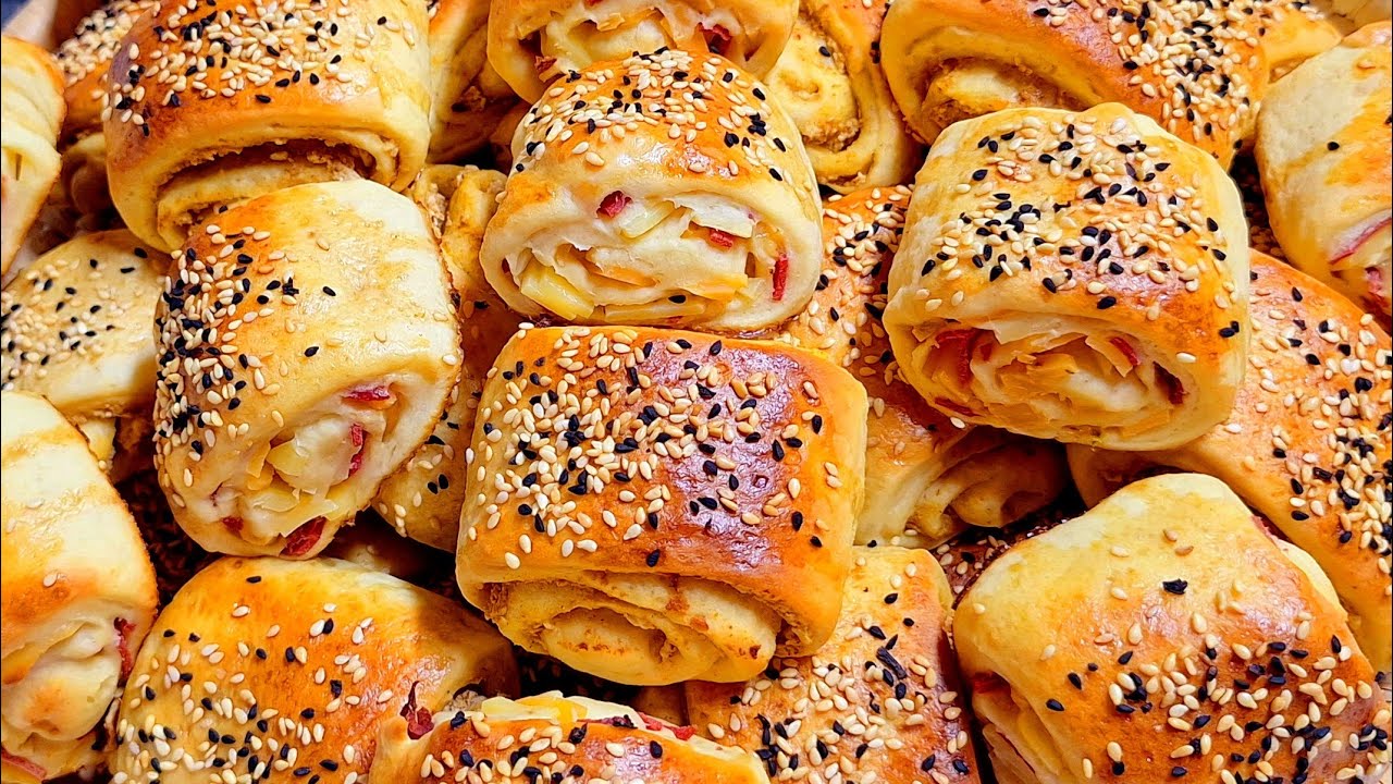 فطائر حادقة❗️ بعجينة هشة و خفيفة بشكل و طعم روعة ❗️تستحق التجربة ناجحة معانا 💯
