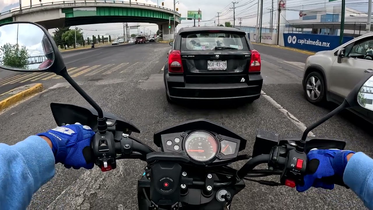 Viajar con pasajero en motoneta