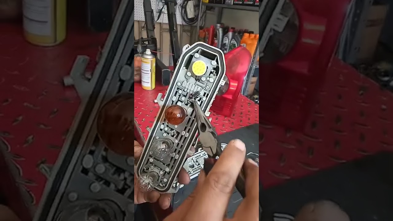 LUCES DE STOP CLIO 2 CON LUCES ANTINIEBLA