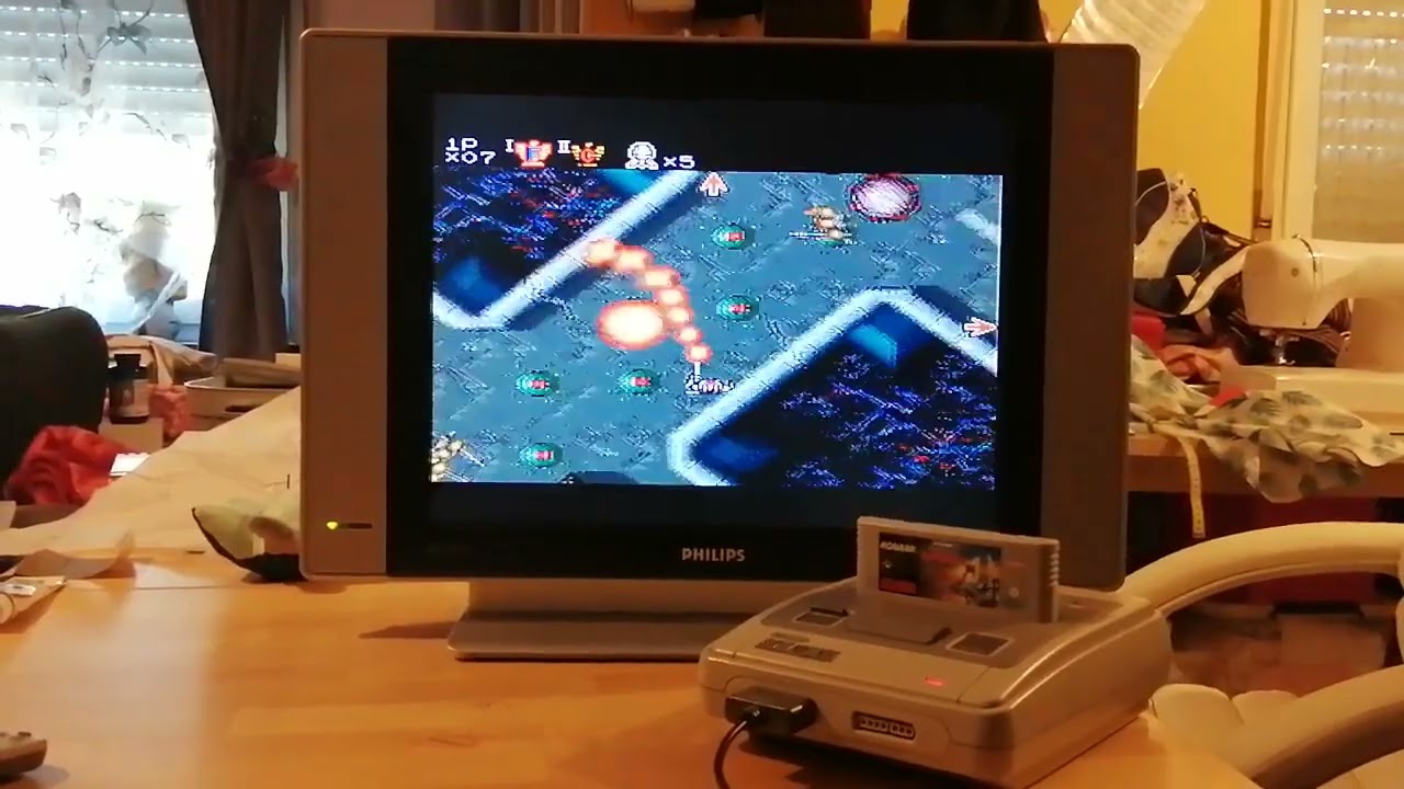 je joue à super probotector snes sur une flat TV lcd Philips 😁