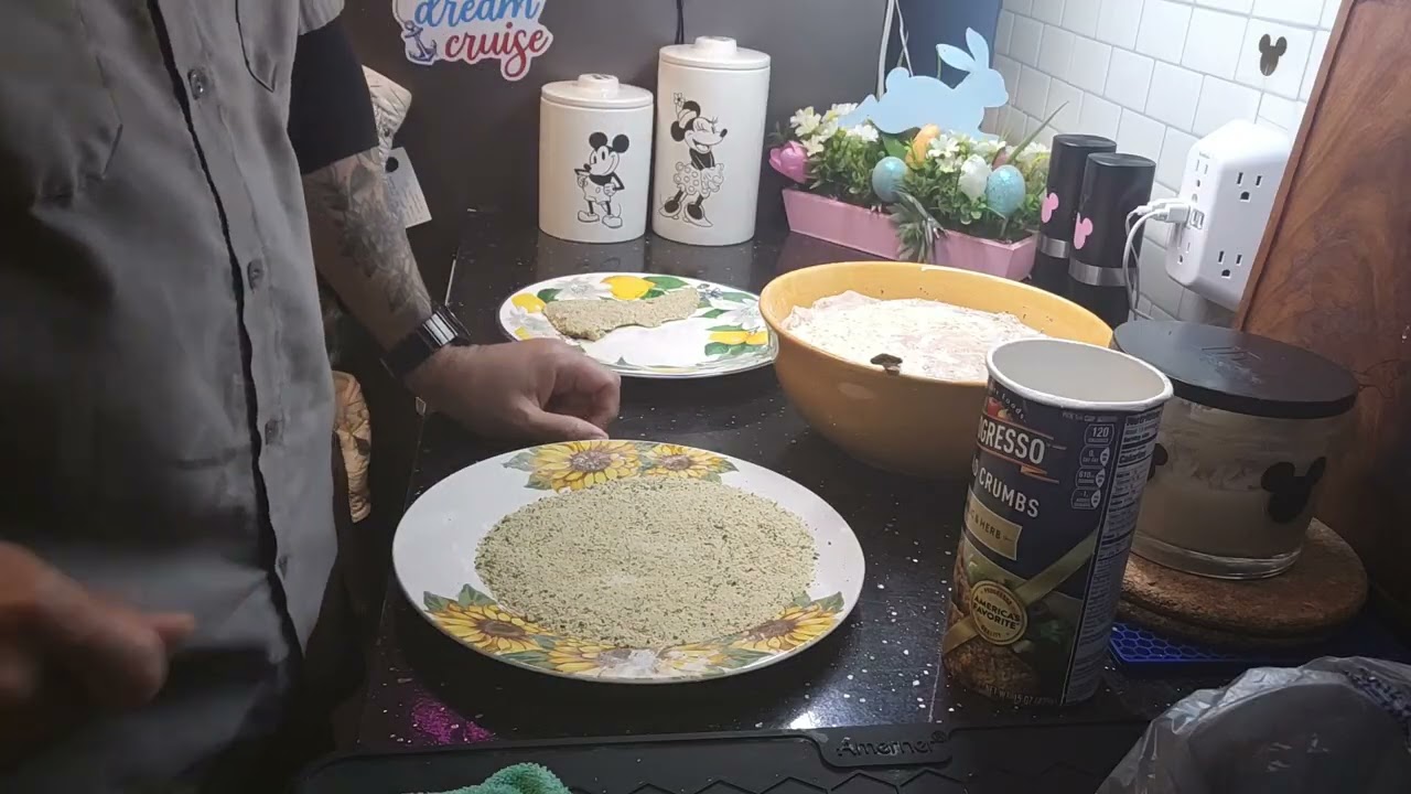Pollo empanizado