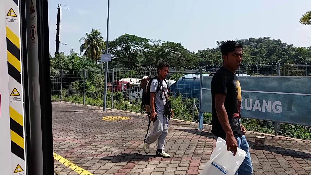 KTM Port Klang Line - KTM Class 92 Komuter Train Ride From Sungai Buloh To Batang Kali