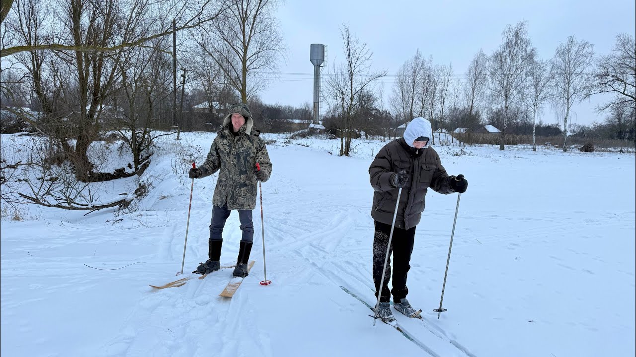 ЗИМА, МОРОЗ , ЛИЖІ - відпочинок в селі 😊👍
