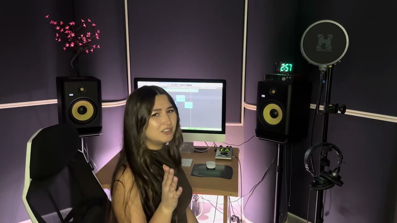 Творческий беспорядок🙈 Скоро новая совместная работа с Fatty Fat ! @VandalzRecords 