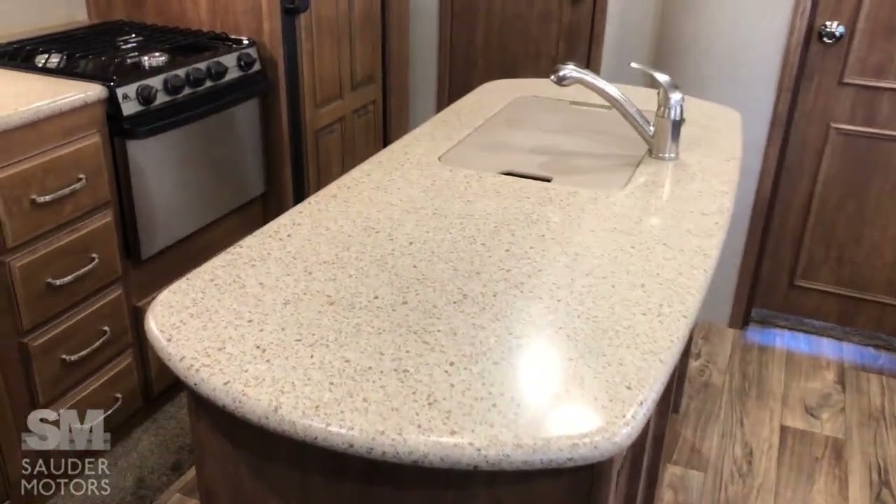 2017 Keystone Loredo 331BH