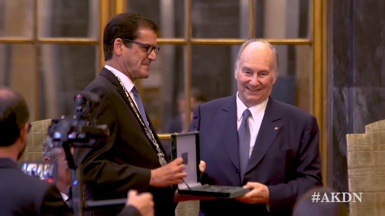Aga Khan Honoured with Keys to the City of Porto | 2019