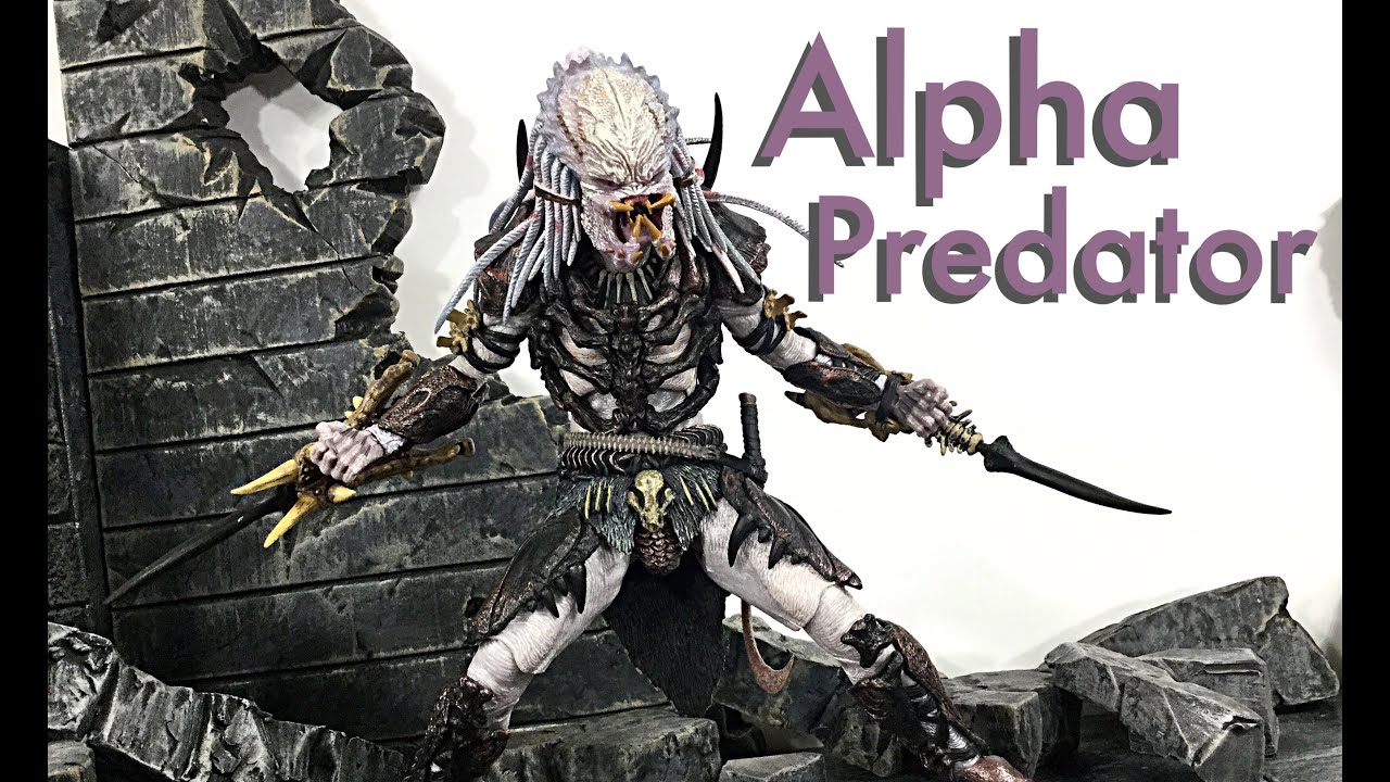 Neca Toys Speical Edition 100th Predator Figure ALPHA PREDATOR Action Figure Review