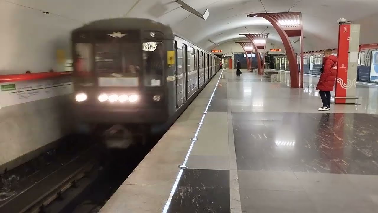 Замоскворецкая линия (Line 2). От Алма-Атинской до Ховрино.