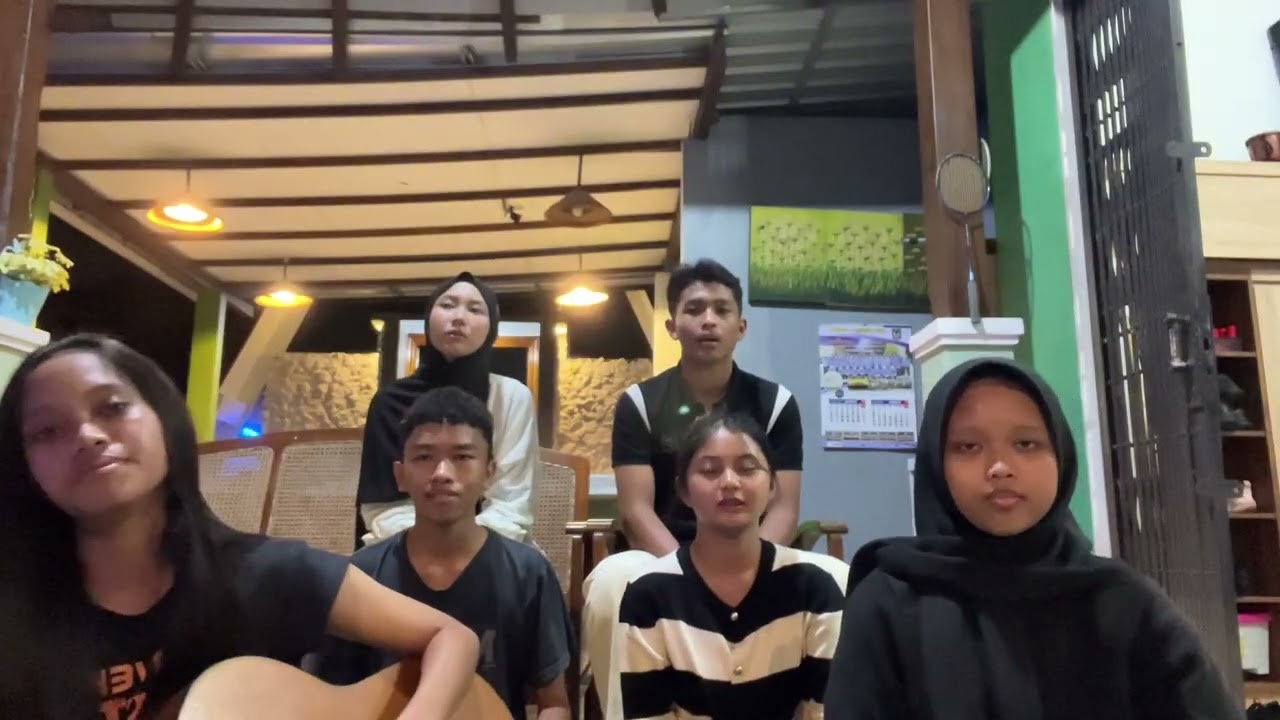 Musikalisasi Puisi Kelompok 2 Kelas 11.4